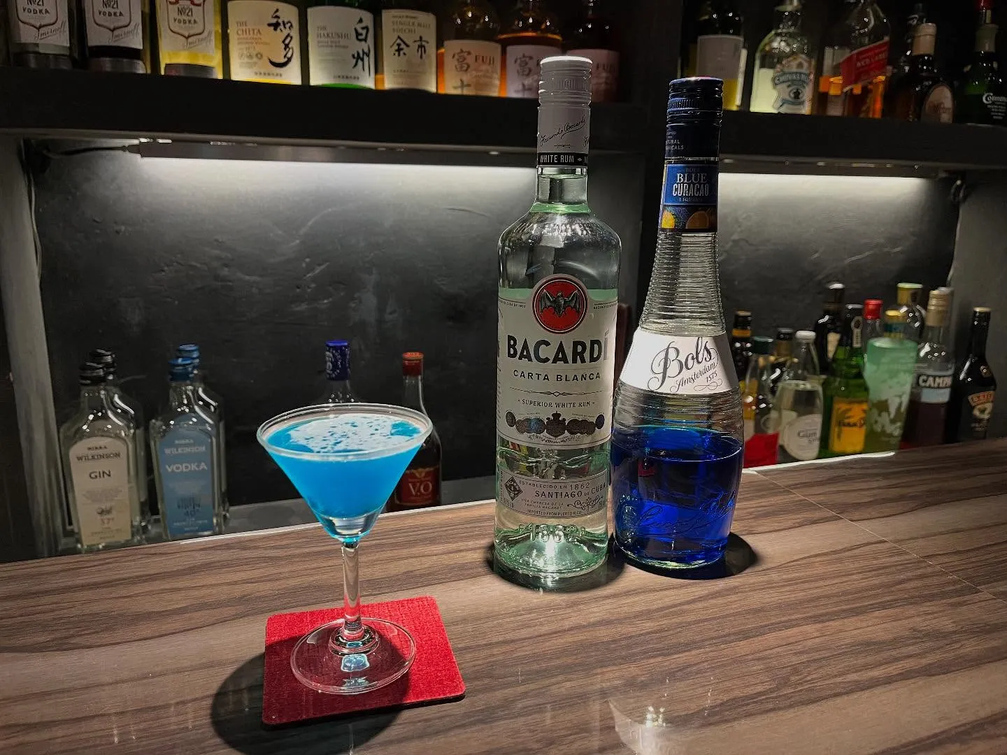 「スカイ・ダイビング」