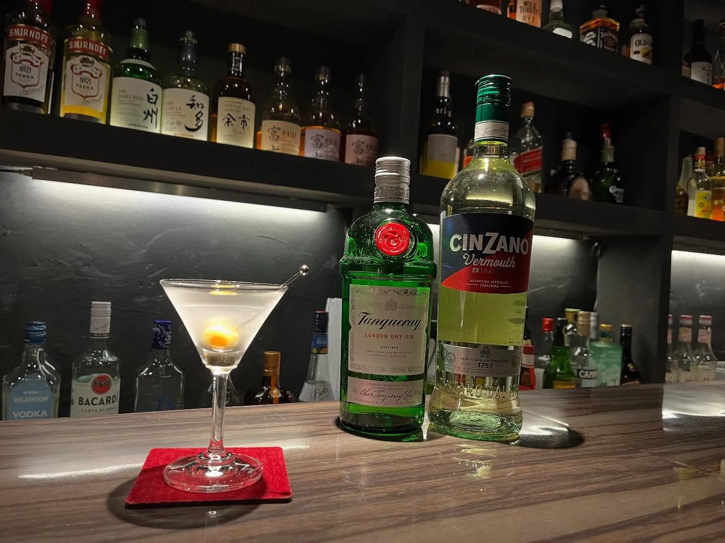 「ドライ・マティーニ」