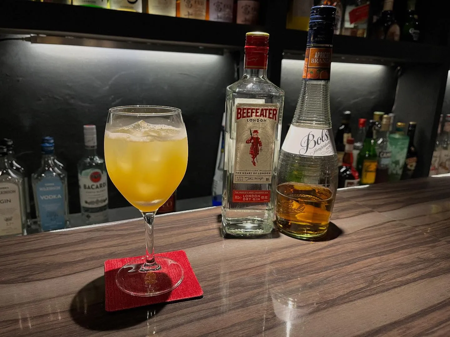 「ダイヤモンド・ヘッド」