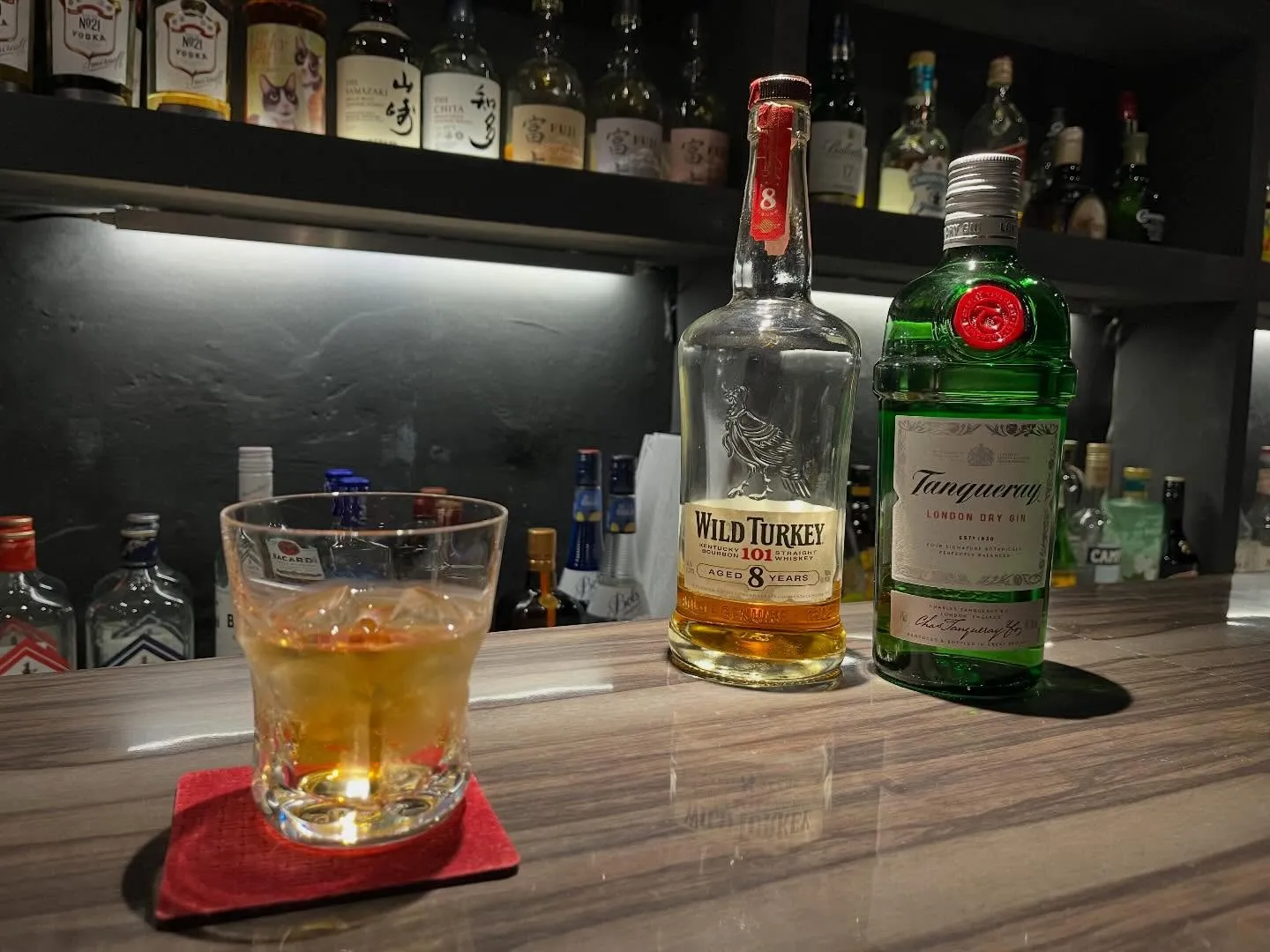 「フランシス・アルバート」